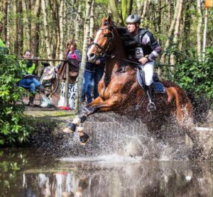 Waterbak I Eventing Etten-Leur